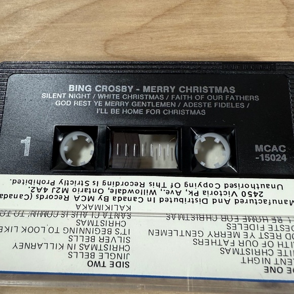 Bing Crosby Merry Christmas Cassette VINTAGE - Picture 6 of 7
